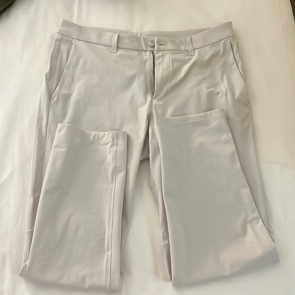 Lululemon Tan/Bone Commission Pant Slim 36x32 brand new no tags.